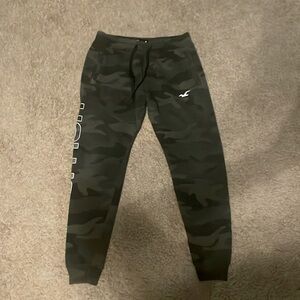 Men’s Hollister sweatpants